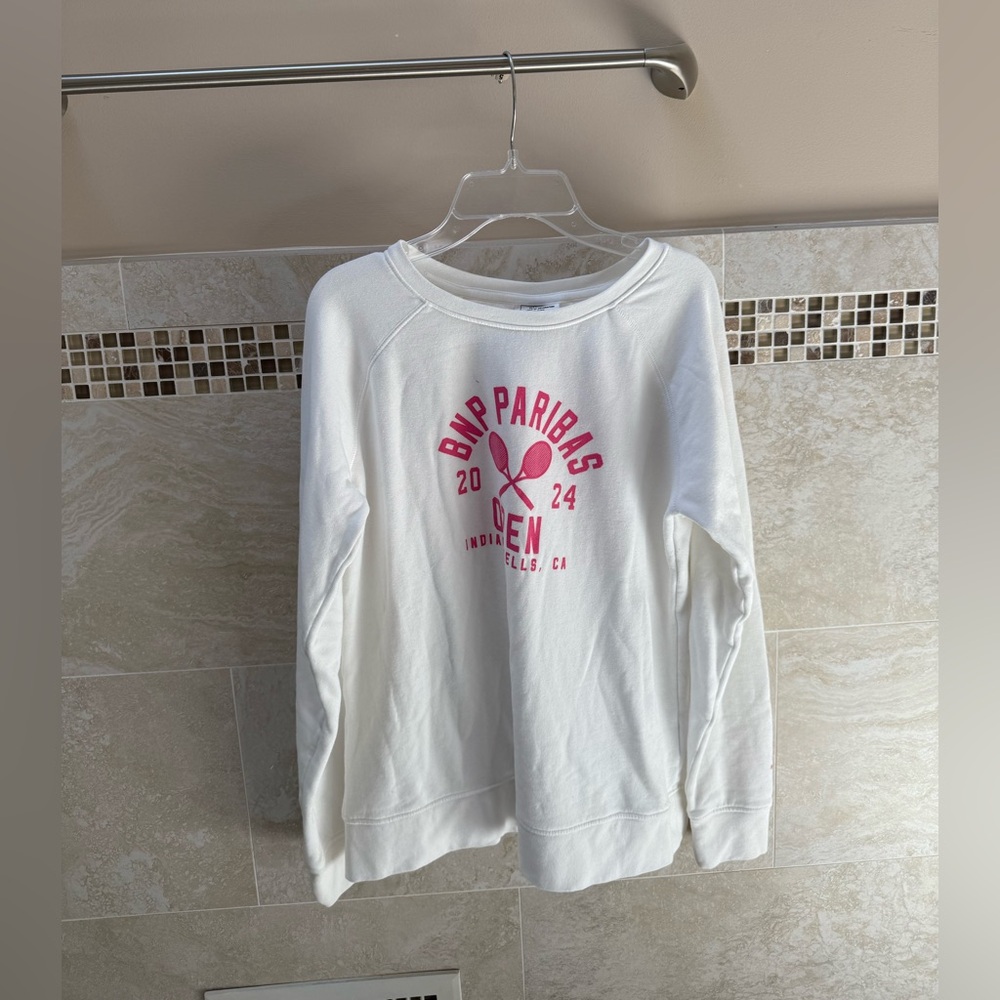 White BNP Paribas crewneck sweatshirt #tennis
